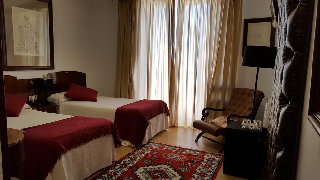 Hotel La Residencia Cadaques Exterior photo